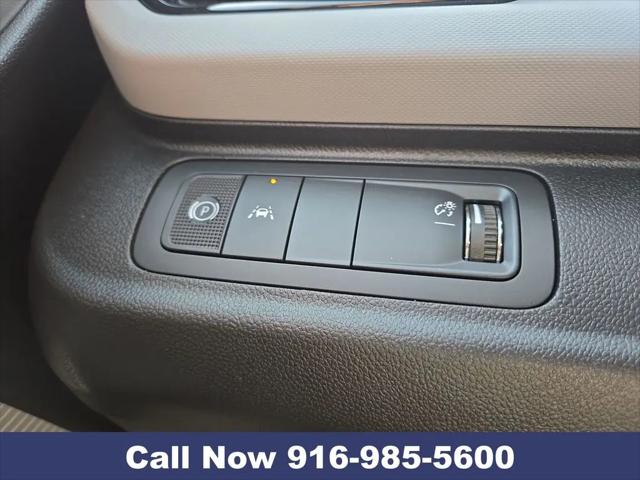 2027 Chevrolet Bolt LT FWD