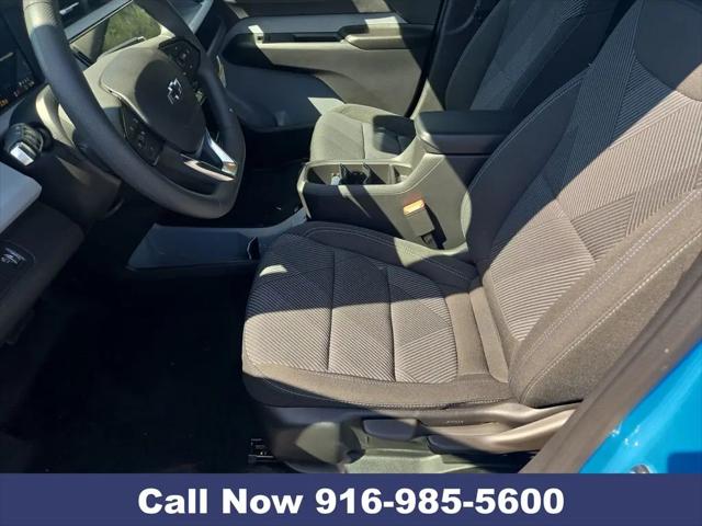 2027 Chevrolet Bolt LT FWD