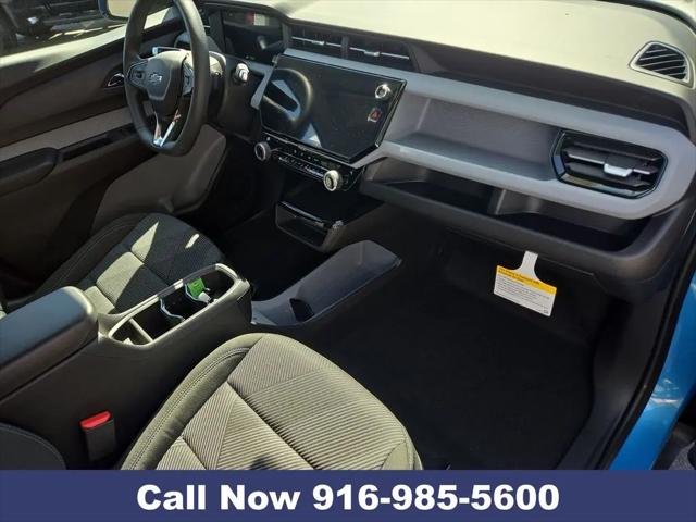 2027 Chevrolet Bolt LT FWD