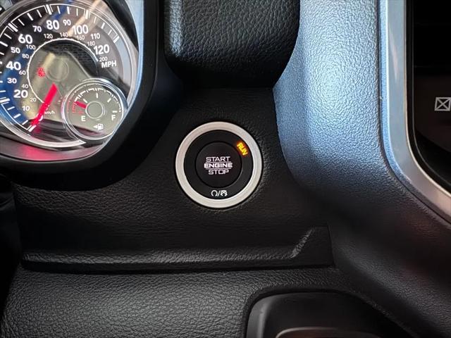 2023 Ram 1500 Big Horn Crew Cab 4x4 5'7" Box