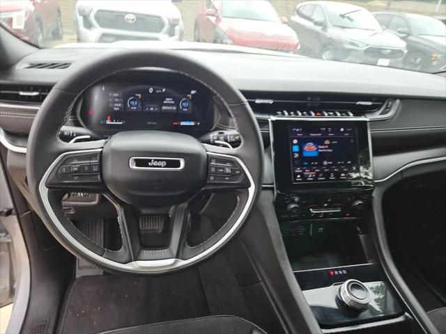 2025 Jeep Grand Cherokee Altitude 4x4