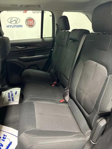 2024 Jeep Grand Cherokee Laredo X 4x4