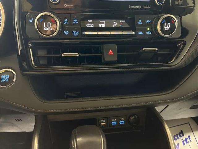 2022 Toyota Highlander XSE