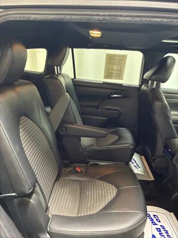 2022 Toyota Highlander XSE