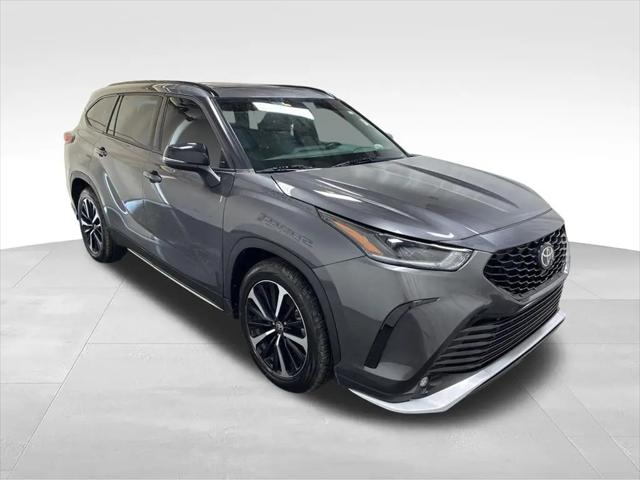 2022 Toyota Highlander XSE