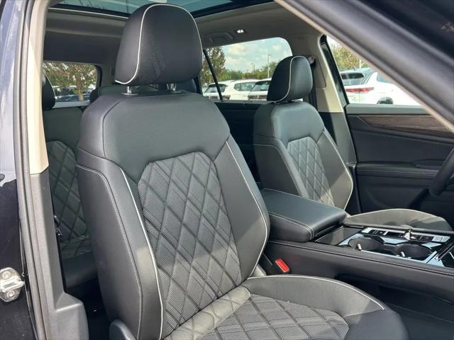 2026 Volkswagen Atlas SEL Premium R-Line