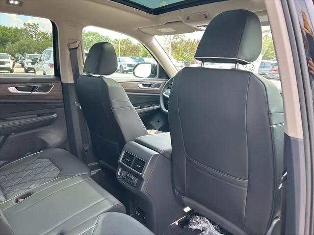 2026 Volkswagen Atlas SEL Premium R-Line