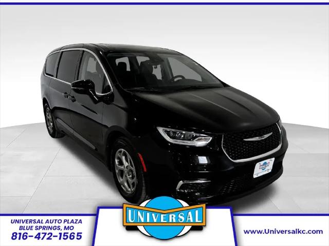 2024 Chrysler Pacifica Limited for sale in Blue Springs, MO