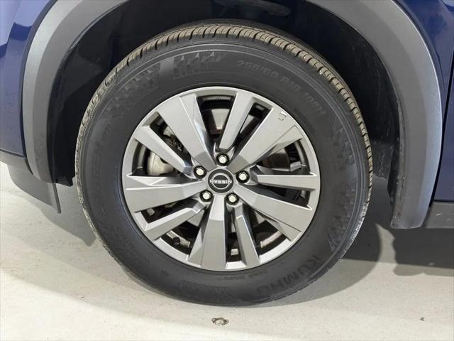 2025 Nissan Pathfinder SV 4WD