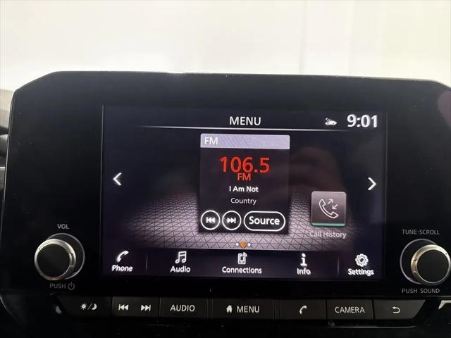 2025 Nissan Pathfinder SV 4WD