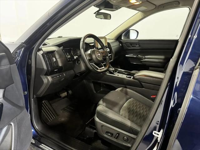 2025 Nissan Pathfinder SV 4WD
