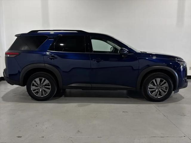 2025 Nissan Pathfinder SV 4WD