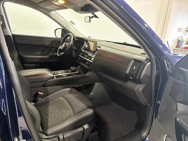 2025 Nissan Pathfinder SV 4WD