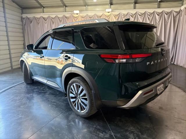 2024 Nissan Pathfinder SL FWD