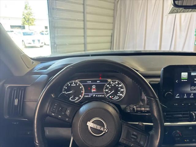 2024 Nissan Pathfinder SL FWD
