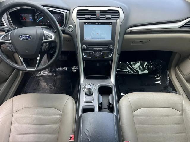 2017 Ford Fusion SE