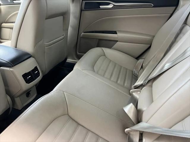 2017 Ford Fusion SE