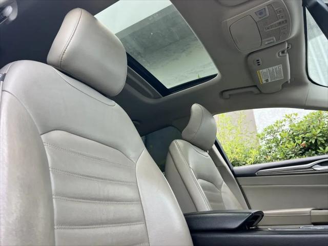 2017 Ford Fusion SE