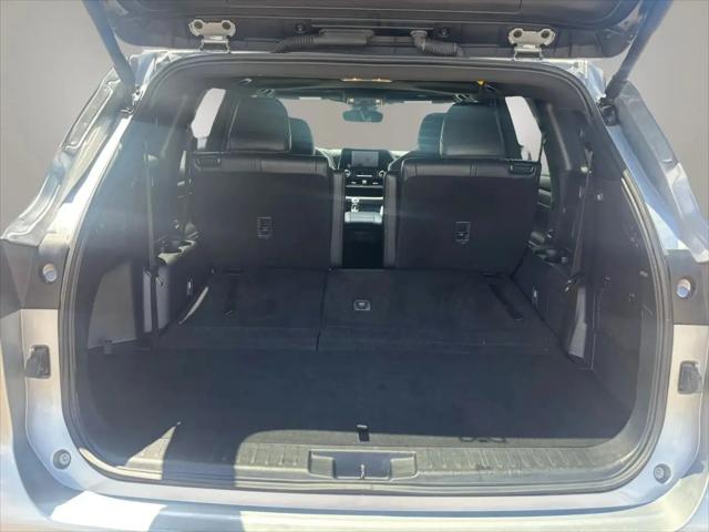 2025 Toyota Highlander XSE
