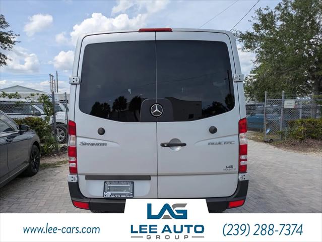 2011 Mercedes-Benz Sprinter 2500 Normal Roof