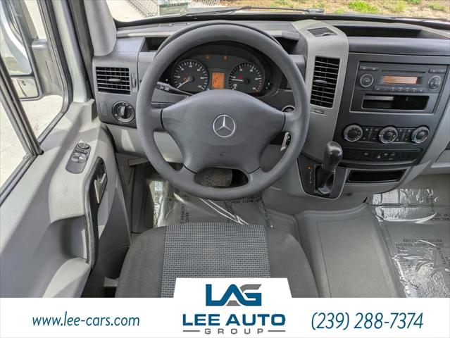 2011 Mercedes-Benz Sprinter 2500 Normal Roof