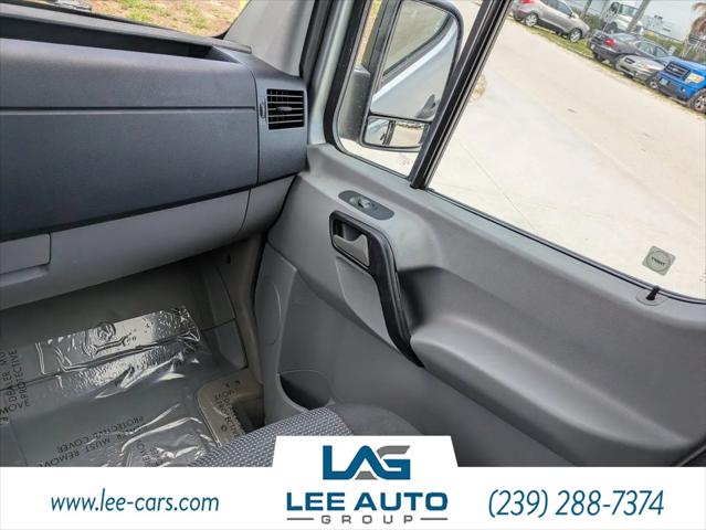 2011 Mercedes-Benz Sprinter 2500 Normal Roof