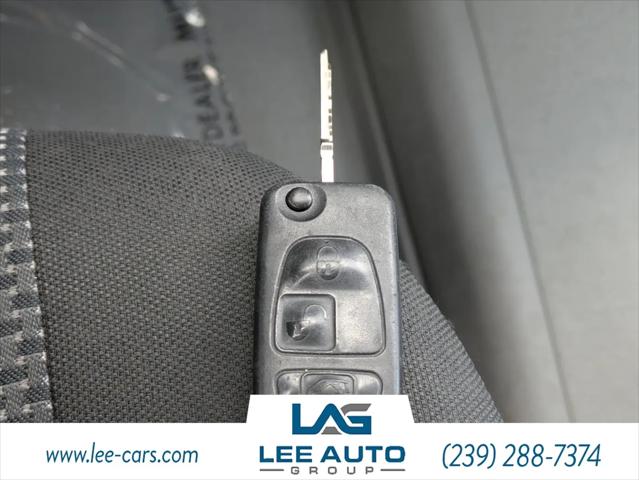 2011 Mercedes-Benz Sprinter 2500 Normal Roof