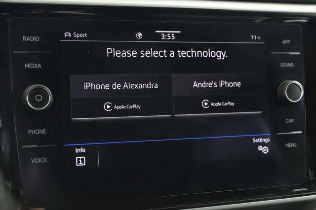 2022 Volkswagen Atlas Cross Sport 3.6L V6 SE w/Technology