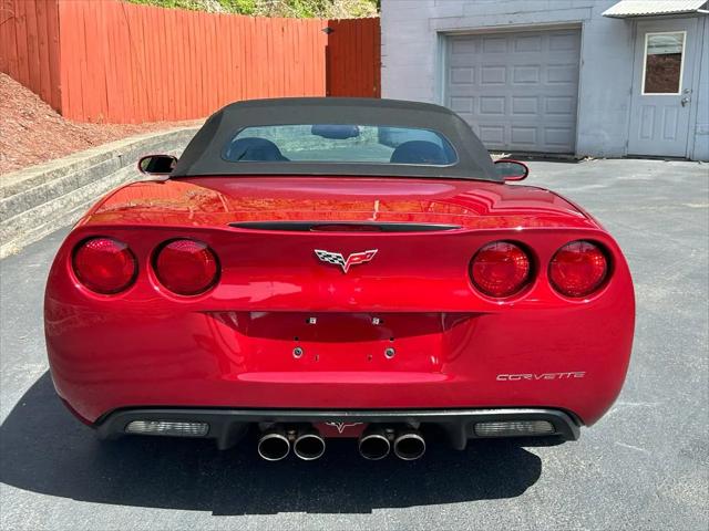 2005 Chevrolet Corvette Base