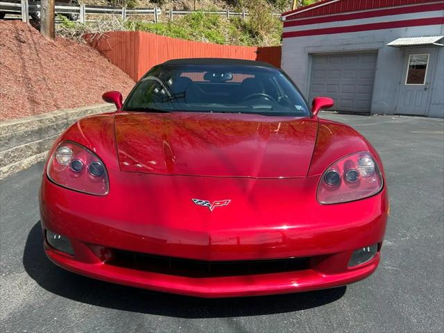 2005 Chevrolet Corvette Base