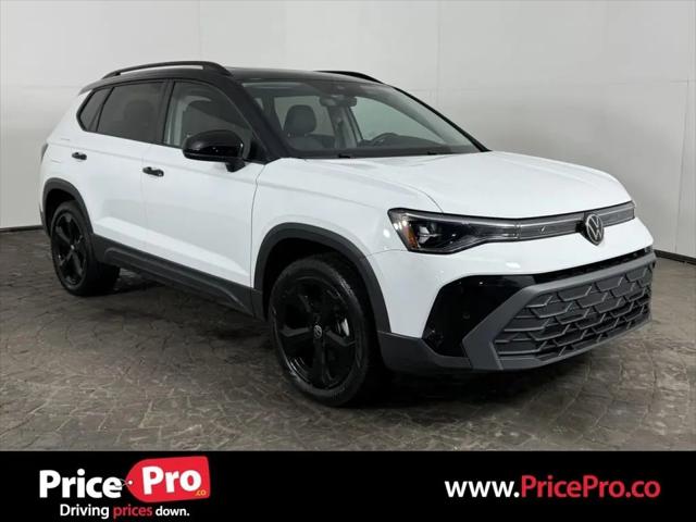 2025 Volkswagen Taos 1.5T SE Black for sale in Maumee, OH