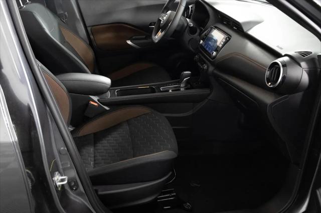 2024 Nissan Kicks SR Xtronic CVT