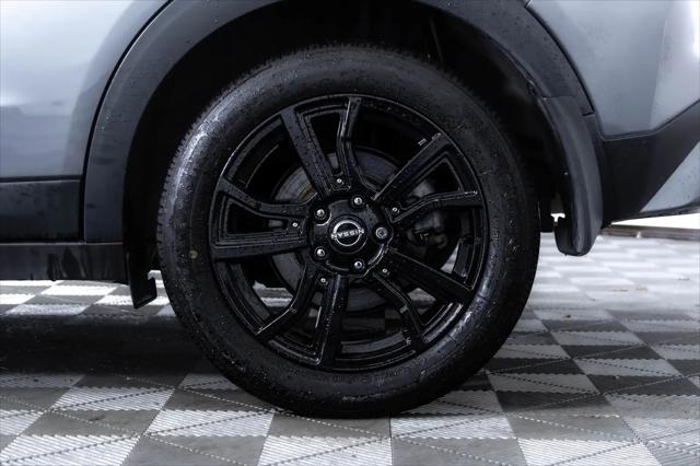2024 Nissan Kicks SR Xtronic CVT