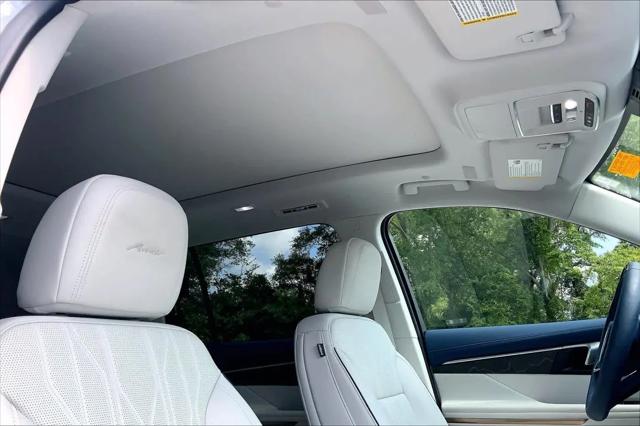 2025 Buick Enclave Avenir FWD