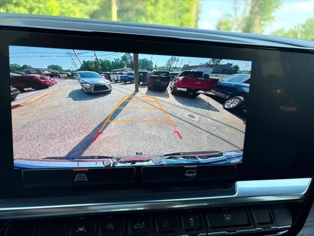 2023 GMC Sierra 1500 4WD Crew Cab Short Box SLT