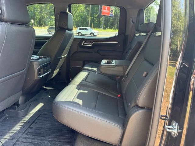2023 GMC Sierra 1500 4WD Crew Cab Short Box SLT