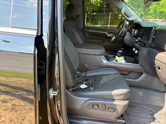 2023 GMC Sierra 1500 4WD Crew Cab Short Box SLT