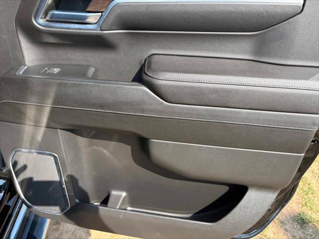 2023 GMC Sierra 1500 4WD Crew Cab Short Box SLT