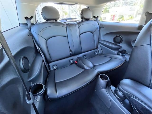 2018 MINI Hardtop Cooper