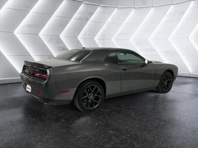 2021 Dodge Challenger SXT