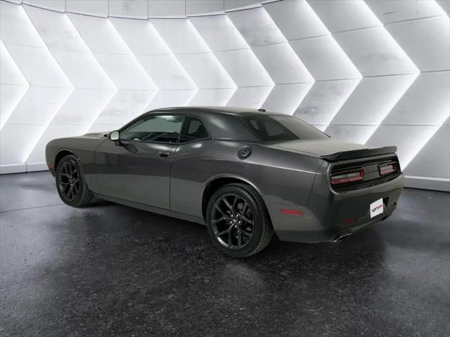 2021 Dodge Challenger SXT