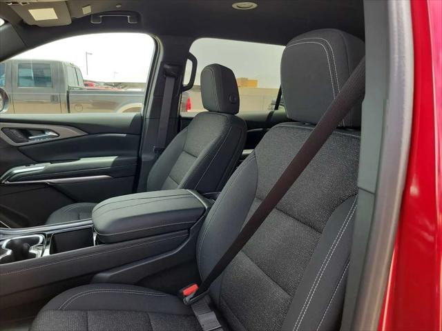 2026 Chevrolet Traverse FWD LT