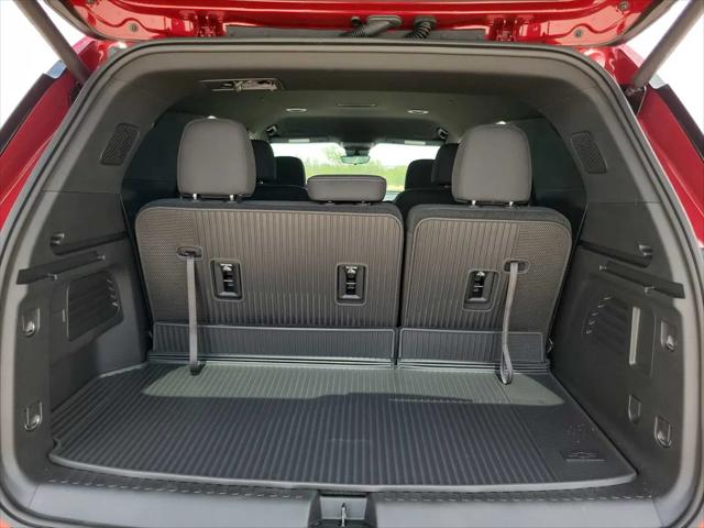 2026 Chevrolet Traverse FWD LT