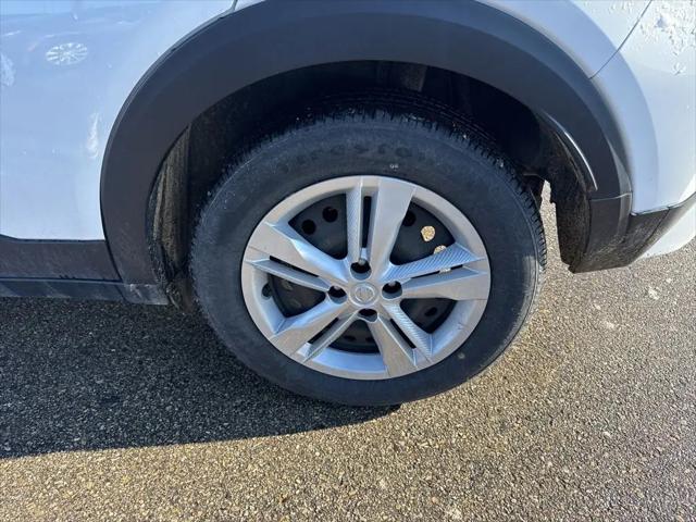 2022 Nissan Kicks S Xtronic CVT