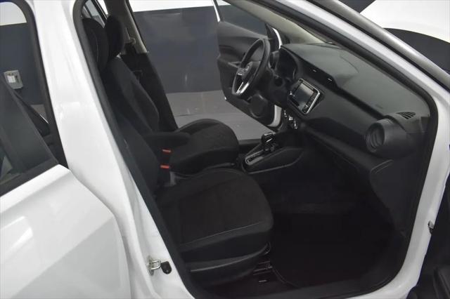 2022 Nissan Kicks S Xtronic CVT