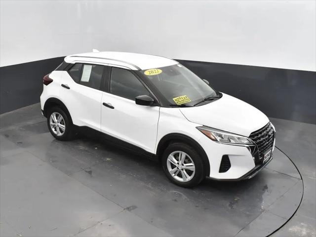 2022 Nissan Kicks S Xtronic CVT