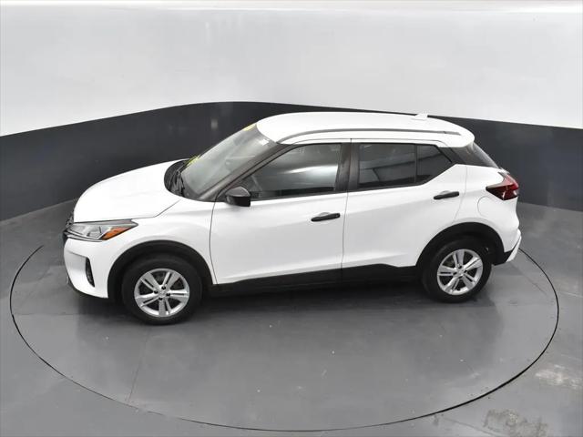 2022 Nissan Kicks S Xtronic CVT