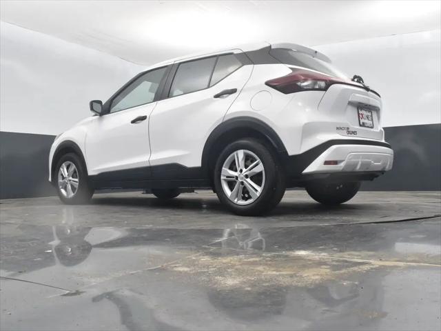 2022 Nissan Kicks S Xtronic CVT