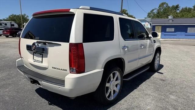 2012 Cadillac Escalade Luxury