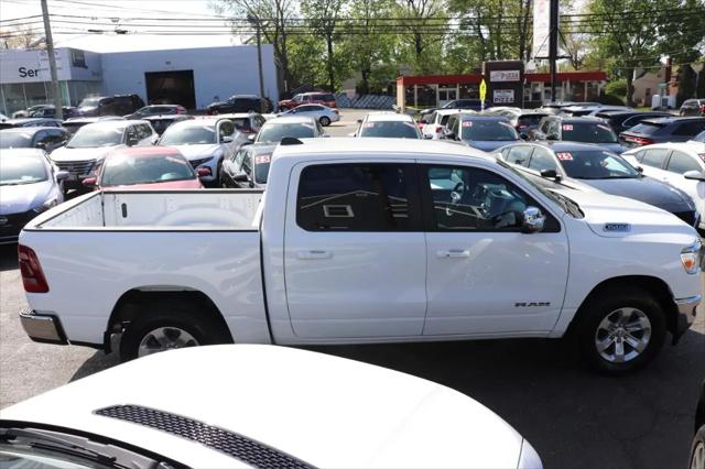 2024 Ram 1500 Laramie Crew Cab 4x2 5'7" Box